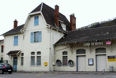 Gare de Revin